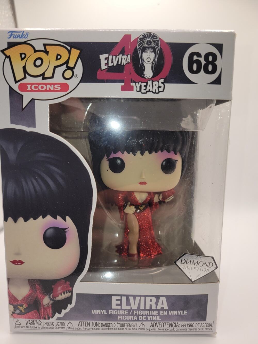 Funko Pop Icons Elvira 40 Years #68 Diamond Collection Glitter Figure w/ Case